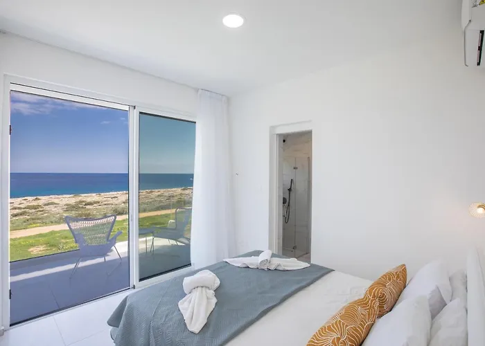 Artizan Seafront 5 Villa Protaras