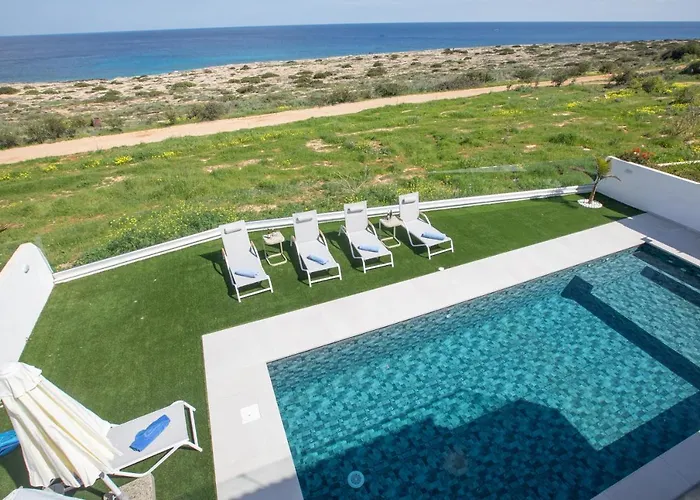 Artizan Seafront 5 * Protaras