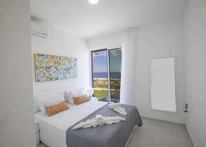 Villa Artizan Seafront 5 Protaras