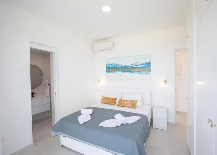 Artizan Seafront 5 * Protaras