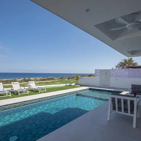 فيلة Artizan Seafront 5 بروتاراس