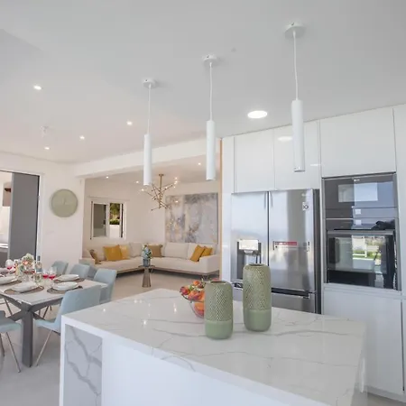 Artizan Seafront 5 Protaras