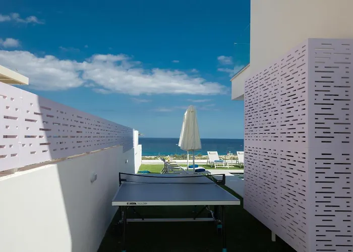 Artizan Seafront 5 ヴィラ *